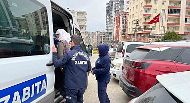 Mardin'de lüks telefonla görüntülenen dilenci yakayı ele verdi