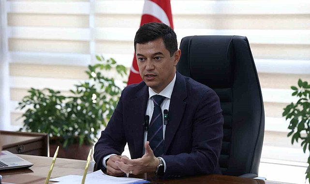 Marmaris Belediye Başkanı Ünlü'den Kızılkum'daki otel inşaatı hakkında açıklama