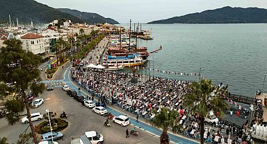 Marmaris Belediyesi binlerce vatandaşı iftarda ağırladı