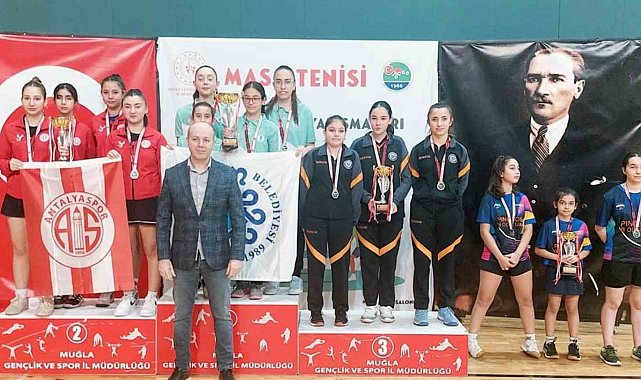 Masa Tenisi Gençler Güneybatı grup maçları Muğla'da yapıldı