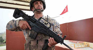 Mehmetçik bayramda da 'Gök Vatan' nöbetinde