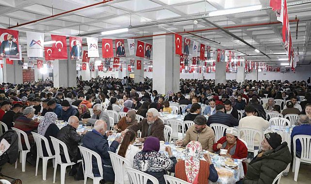 Mersin Büyükşehir Belediyesinin Ramazan coşkusu Bozyazı'da devam etti