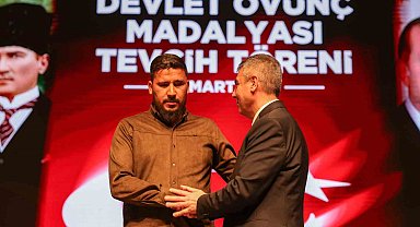 Mersin'de Devlet Övünç Madalyası ve Beratı tevcih töreni