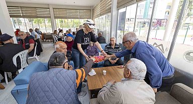 Mersin'de Emekli Evi üyeleri bayramlaştı