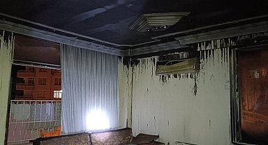 Mersin'de ev yangını