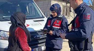 Mersin'de huzur uygulamasında 9 düzensiz göçmen ve 3 organizatör yakalandı
