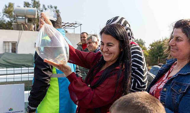 Mersin'de kadınlar haşere mücadelesi için lepistes balığı yetiştirecek