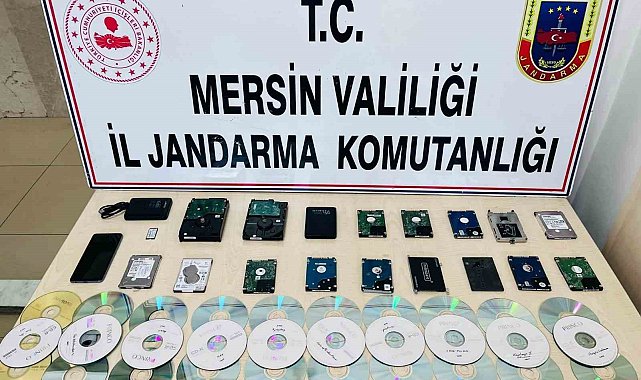 Mersin'de müstehcenlik operasyonu: Şüpheli 19 hard diskle yakalanıp tutuklandı