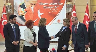 MHP ile DEM Parti ilk kez bayramlaştı