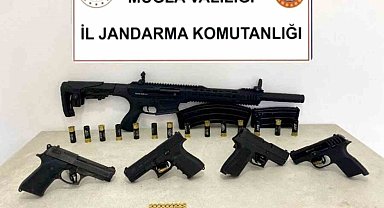Milas'ta ruhsatsız silah operasyonu