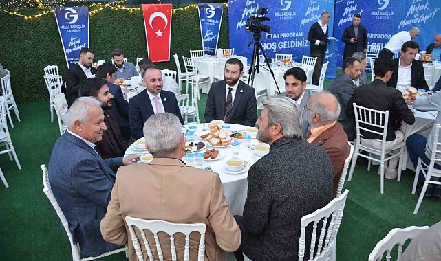 Milli gençlik iftarda