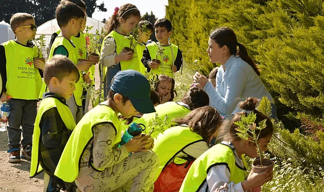 Minik öğrenciler BAÇEM'de bitkilerle tanıştı