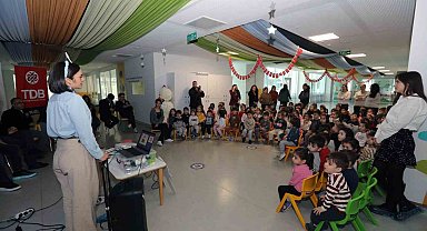 Minikler diş sağlığını eğlenerek öğrendi