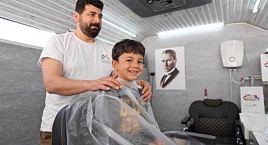 Mobil Kuaför aracından bayram traşı