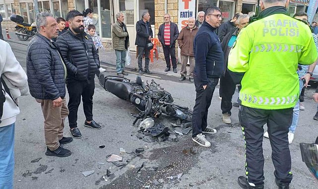 Motosiklet ile otomobil çarpıştı: 1 yaralı