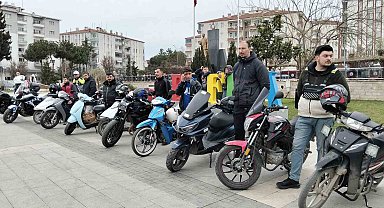 Motosiklet sürücülerine güvenli sürüş eğitimi
