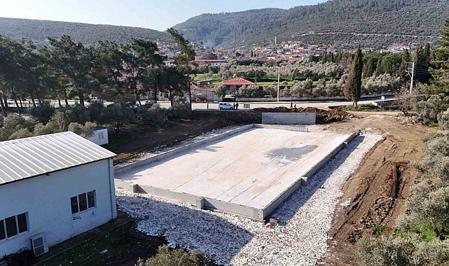Muğla Büyükşehir'den Bozüyük'e Çim Hokeyi antrenman sahası
