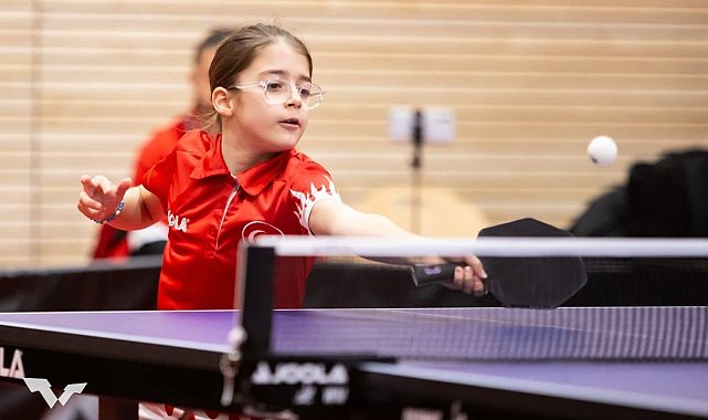 Muğlalı Üstündağ Berlin'de U11 şampiyonu oldu