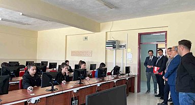 Murat Nedirli'den PISA sınavı öncesi ziyaret