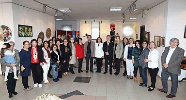 Nazilli Belediyesi 'Zamanın Renkleri El Sanatları Sergisi' Aydın'da açıldı