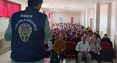 Niğde Emniyet Müdürlüğü ekiplerinin bilgilendirme çalışamaları sürüyor