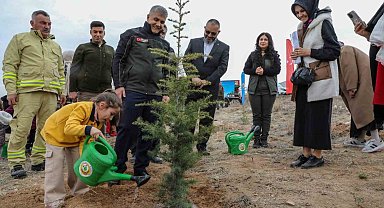 Niğde'de bin fidan toprakla buluşturuldu