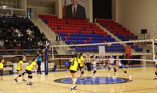 Niğde'de Mahalli Lig Voleybol Müsabakaları tamamlandı