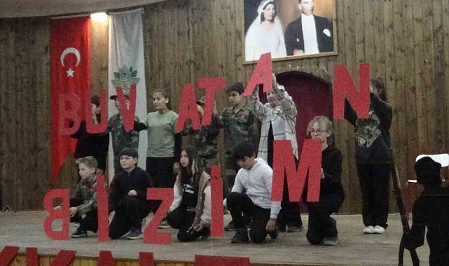 Öğrencilerin gösterisi hem gururlandırdı hem de duygulandırdı