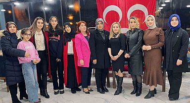 Öğrencilerle iftarda buluştular