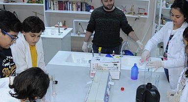 Öğretmenlerin ders ve ek ders saatlerine ücret ayarı