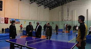 Oltu'da masa tenisi turnuvası
