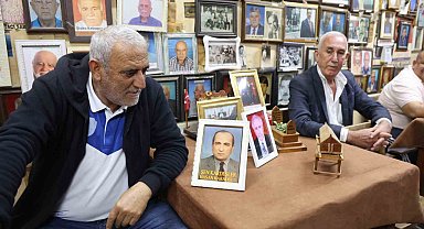 Ölüler kıraathanesinde bayram geleneği bozulmadı