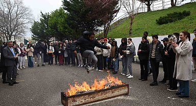 OMÜ'de Nevruzu Bayramı'nı kutlaması