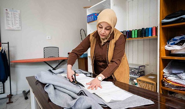 Önce eğitim aldı, sonra kendi dikimevini kurdu