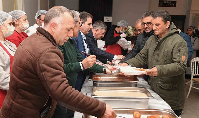 Osmangazi Belediyesi Panayırda iftar sofrası kurdu