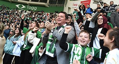 Osmangazili çocuklara Bursaspor sevgisi aşılanıyor