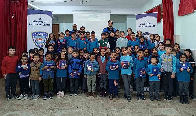 Polislerden Öğrencilere Güvenlik Eğitimi