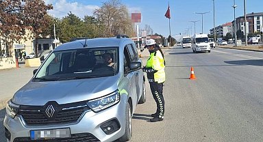 Polisten trafik eğitimi