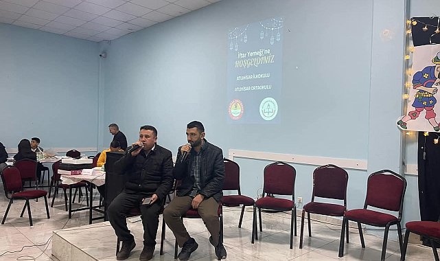 Protokol köy okulunda gerçekleştirilen iftarda bir araya geldi