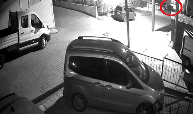 Pusu kurdukları genci çapraz ateşe alarak öldürdüler