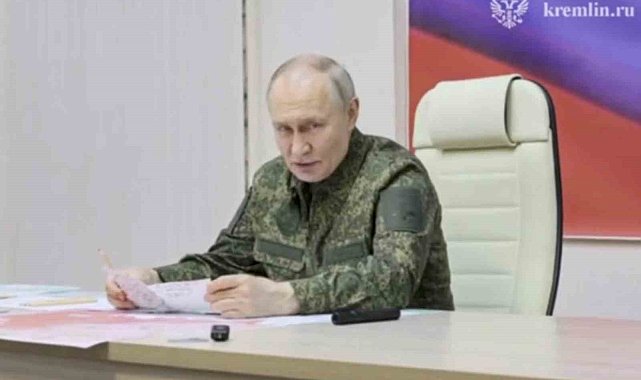 Putin, Ukrayna'nın işgal ettiği Kursk'u ilk kez ziyaret etti