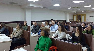 "Zor Durum ve Zor İnsanları İkna Yönetimi" eğitimi KUTO'da yapıldı