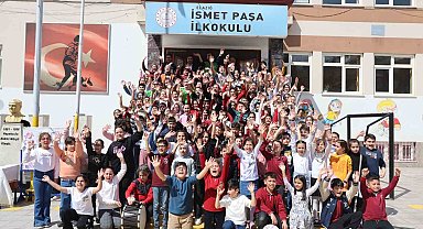 Ramazan Bayramı'nı coşkuyla kutlayan en renkli okul