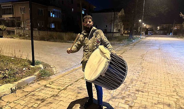 Ramazan davulcularının mesaisi başladı