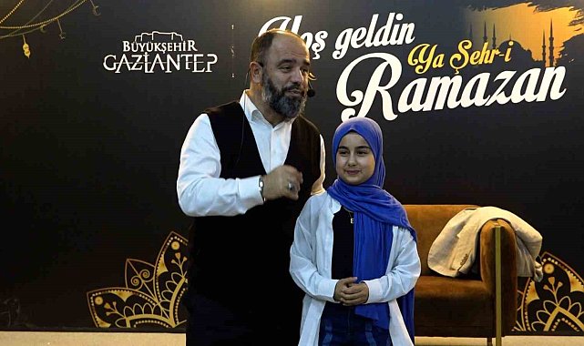 Ramazan sokağı söyleşiler ve konserlerle katılımcıları ağırlamaya devam ediyor