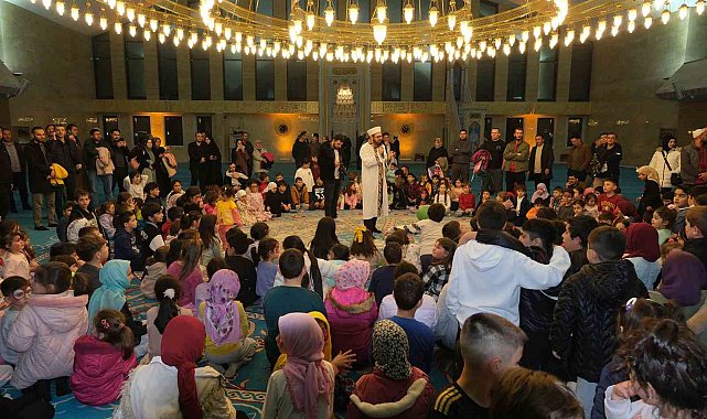 Ramazan'da çocuklar Büyükşehirle eğlenceye doydu