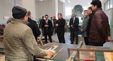 Refahiye'de arı kovanı çıtası üretim atölyesi açıldı
