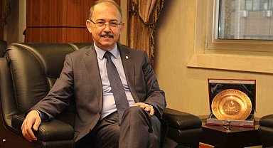 Rektör Dağlı'dan bayram mesajı