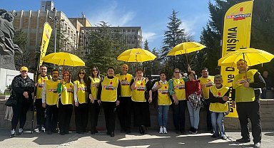 Sağlıkçılardan Bakan'a klipli sesleniş