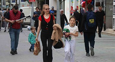 Sakarya'da Mart'ın ortasında yazdan kalma bir gün yaşanıyor